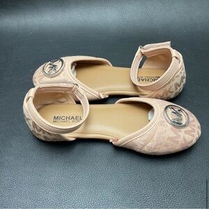 Michael Kors blush color girls flat shoes.